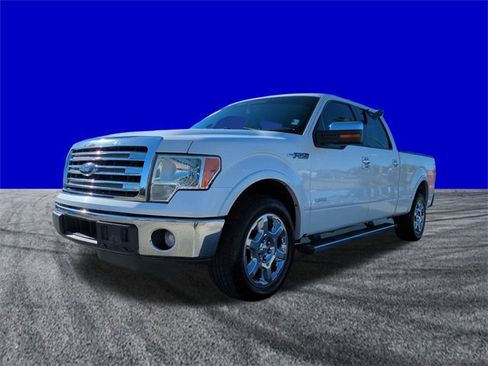 Used 2014 Ford F150 Lariat w/ Lariat Chrome Package image 8