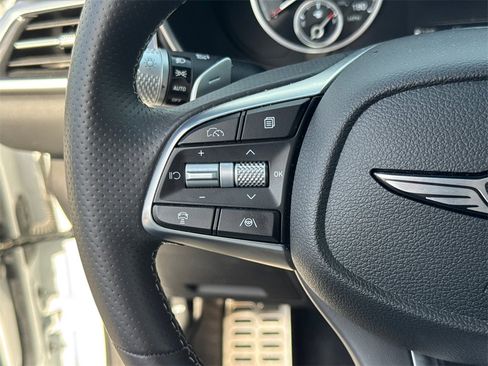 Used 2025 Genesis G70 2.5T w/ Sport Prestige Package image 24