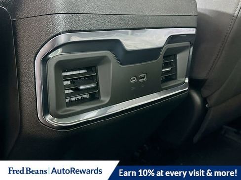 New 2026 GMC Sierra 1500 Elevation image 15