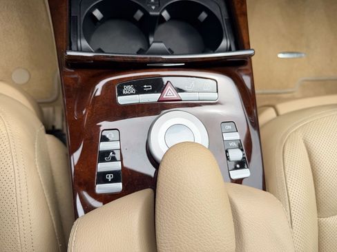 Used 2013 Mercedes-Benz S 550 image 30