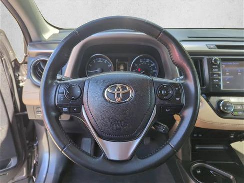 Used 2018 Toyota RAV4 XLE image 13