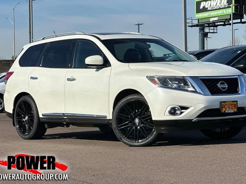 Used 2015 Nissan Pathfinder Platinum w/ Cargo Package AWD/4WD image 1