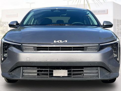 Used 2025 Kia K4 FWD image 23