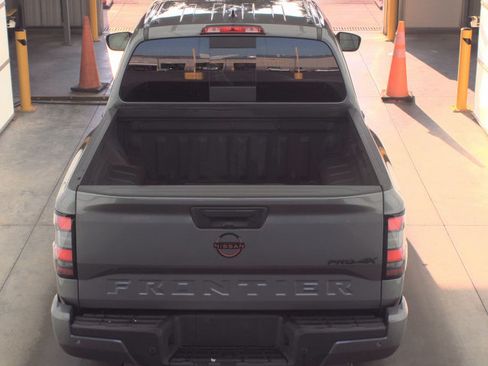 Used 2024 Nissan Frontier PRO-4X w/ Technology Package AWD/4WD image 4