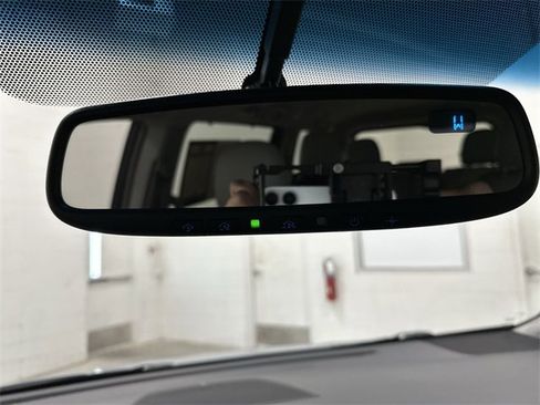 Used 2015 Toyota Sienna XLE image 40