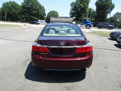 Used 2013 Honda Accord EX image 6