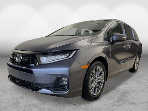 New 2026 Honda Odyssey Touring image 1