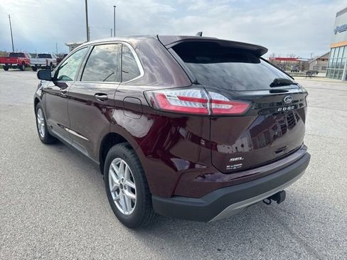 Used 2024 Ford Edge SEL w/ Convenience Package AWD/4WD image 5