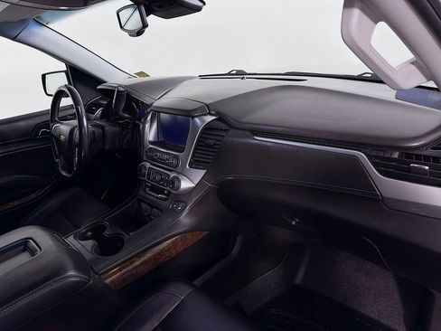 Used 2018 Chevrolet Tahoe LT AWD/4WD image 29