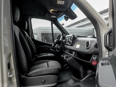 New 2026 Mercedes-Benz Sprinter 2500 image 23