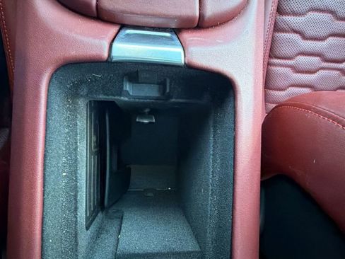 Used 2024 Audi e-tron GT Prestige w/ Prestige Package image 21