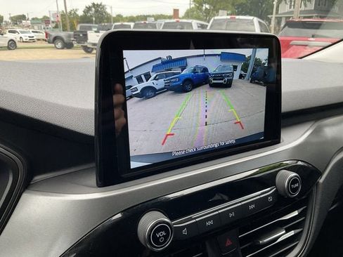 Used 2023 Ford Escape Active image 17