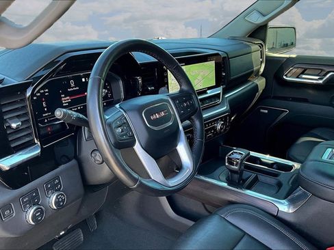 Used 2022 GMC Sierra 1500 SLT w/ SLT Premium Package image 20