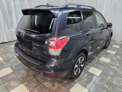 Used 2018 Subaru Forester 2.5i Premium AWD/4WD image 5