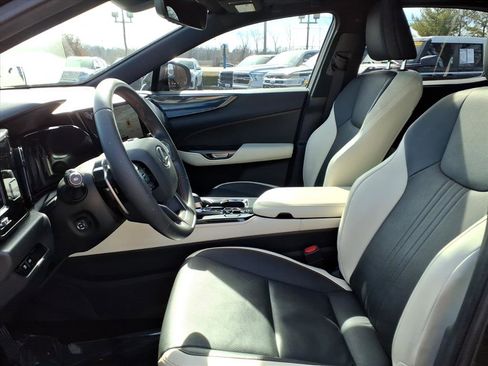 Used 2022 Lexus NX 250 FWD image 25