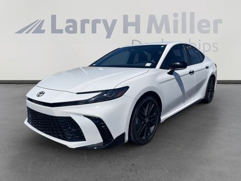 Certified 2026 Toyota Camry Hybrid w/ Multimedia Upgrade Package FWD image 1