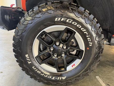 Used 2018 Jeep Wrangler Rubicon image 10