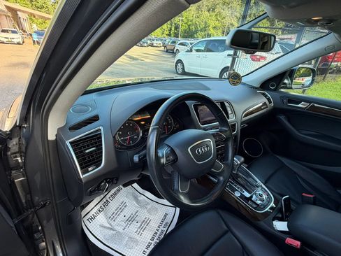 Used 2016 Audi Q5 2.0T Premium Plus w/ Technology Package AWD/4WD image 9