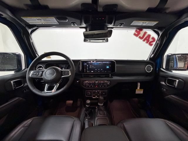 New 2026 Jeep Wrangler Unlimited Sahara w/ Whitecap Package AWD/4WD image 13