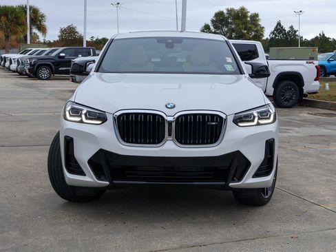 Used 2025 BMW X4 M40i w/ Premium Package image 27