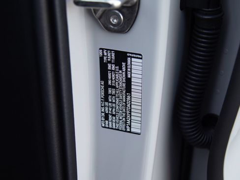 Certified 2026 Porsche Cayenne AWD/4WD image 21