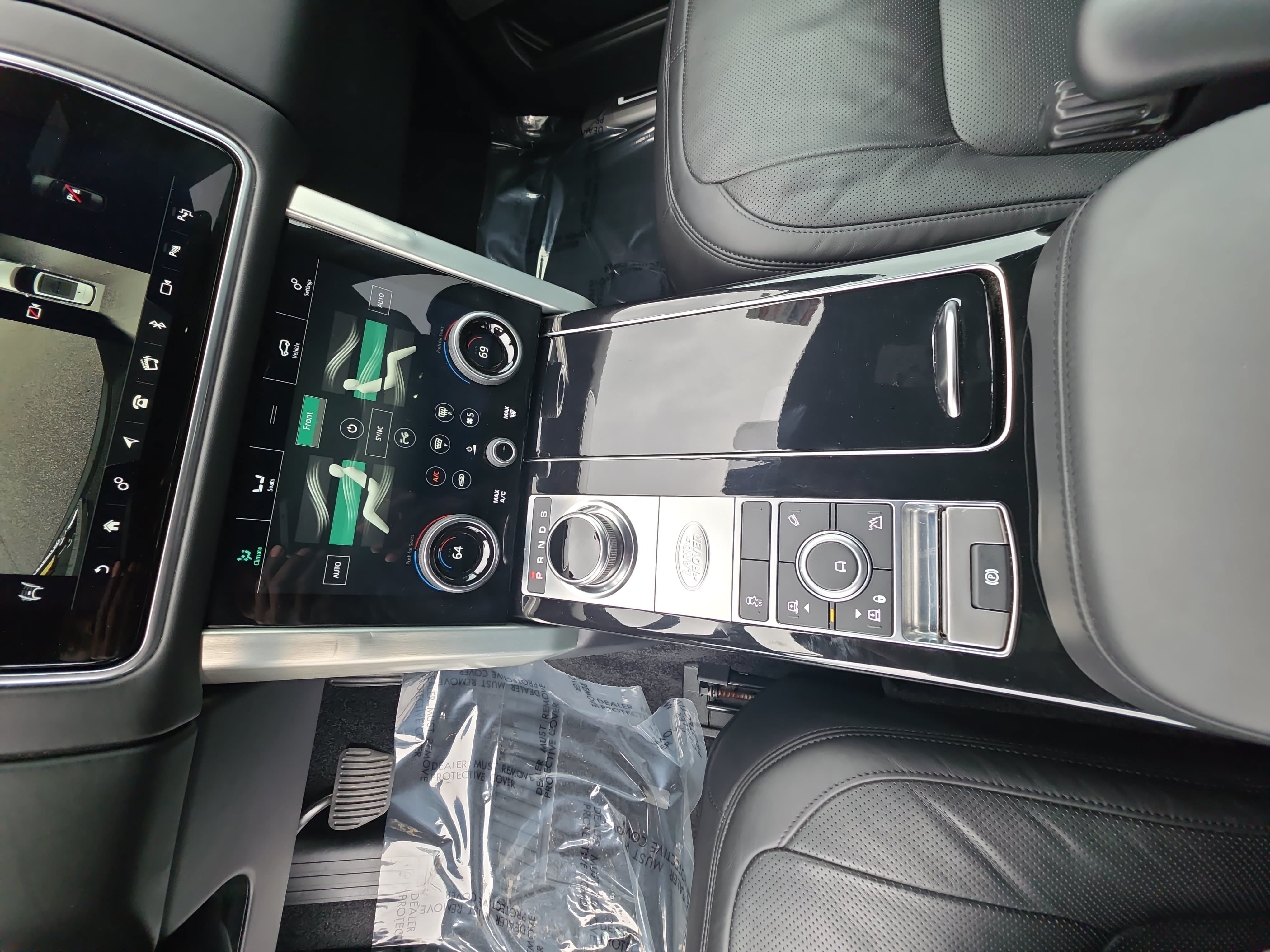 Used 2020 Land Rover Range Rover Long Wheelbase HSE AWD/4WD image 25