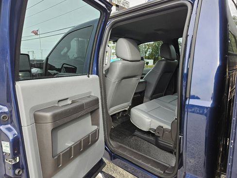 Used 2011 Ford F450 XL w/ PWR Equipment Group image 25