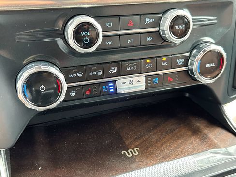 Used 2025 Ford F150 King Ranch AWD/4WD image 19