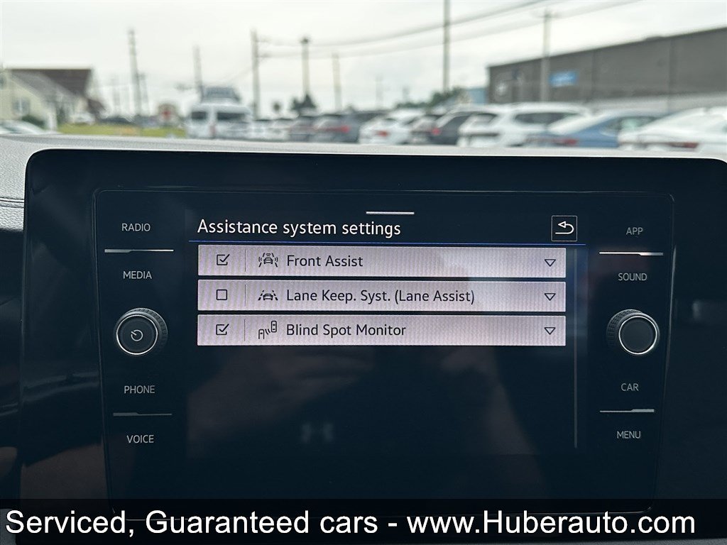 Used 2026 Volkswagen Jetta SE FWD image 25