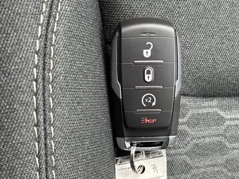 New 2026 RAM 1500 Classic Warlock image 34