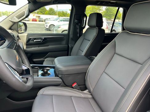 New 2026 Chevrolet Tahoe Premier RWD image 8