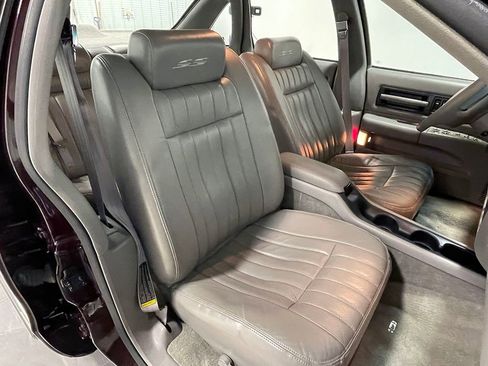 Used 1995 Chevrolet Impala SS image 65