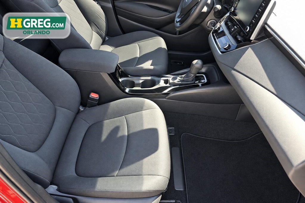 Used 2020 Toyota Corolla LE FWD image 11