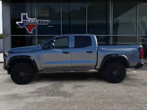 New 2026 Chevrolet Colorado Trail Boss AWD/4WD image 2