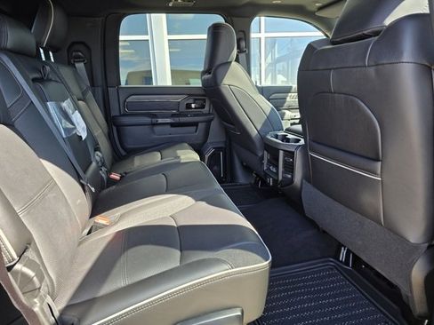 New 2026 RAM 2500 Limited image 33