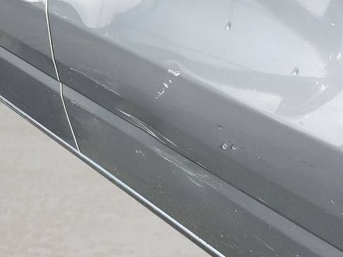 Used 2020 RAM 1500 Laramie RWD image 18
