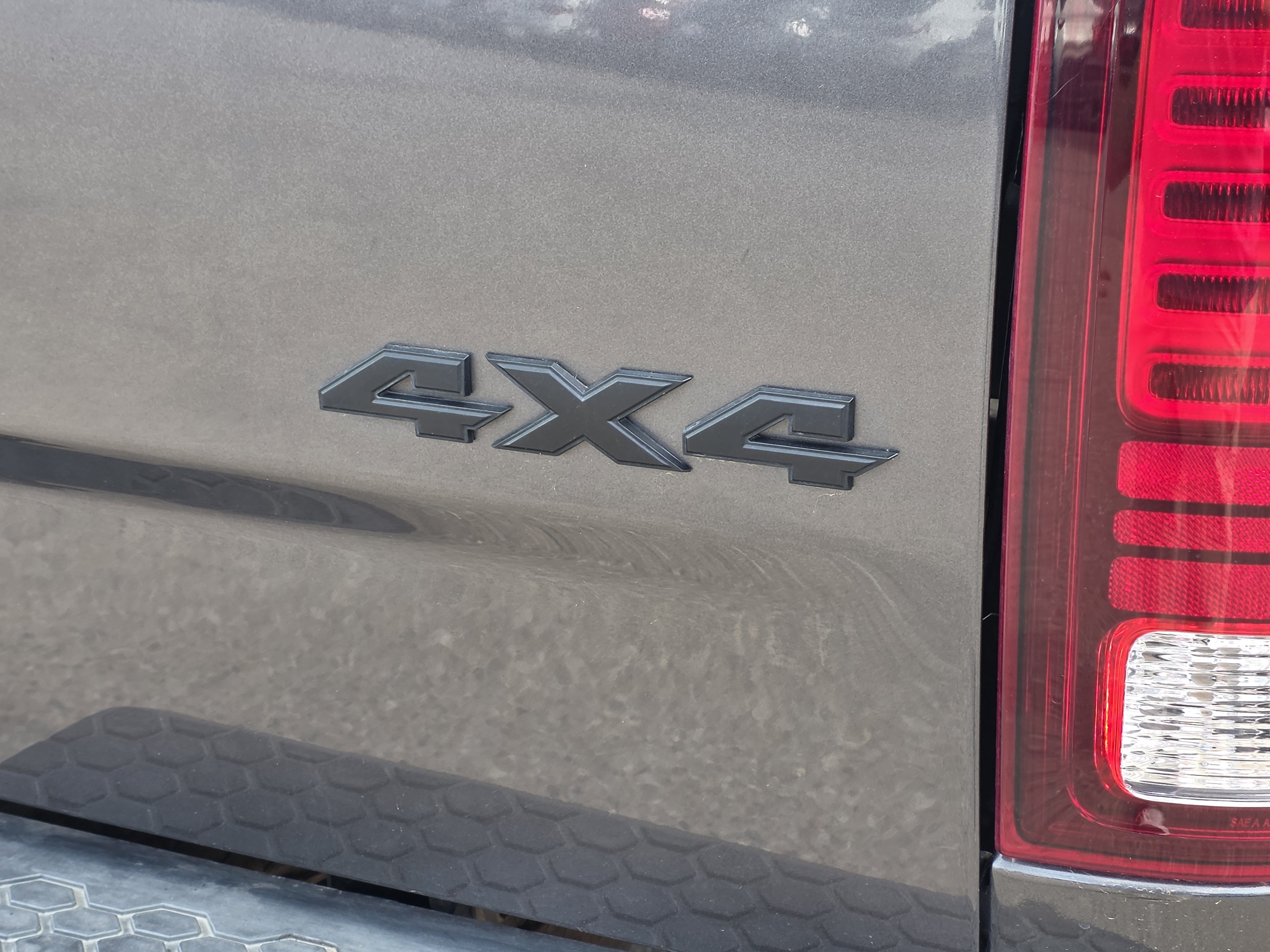 Used 2021 RAM 1500 Warlock AWD/4WD image 12