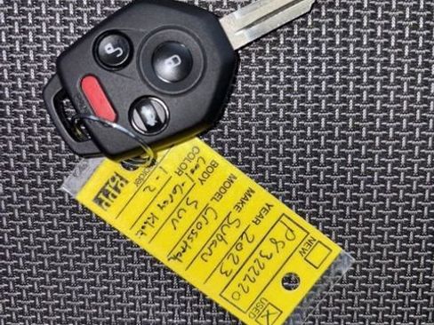 Used 2023 Subaru Crosstrek 2.0i Premium image 17