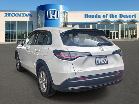 Used 2025 Honda HR-V LX image 5