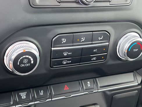 Used 2024 GMC Sierra 2500 Pro image 19