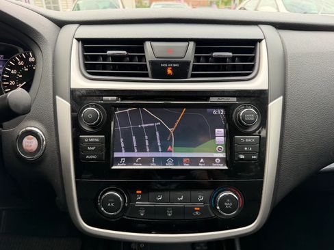 Used 2018 Nissan Altima 2.5 SR w/ SR Special Edition FWD image 46
