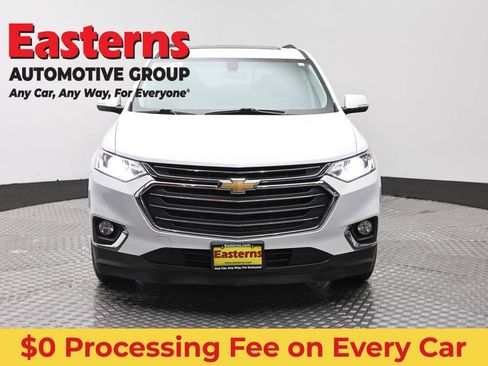 Used 2020 Chevrolet Traverse LT AWD/4WD image 2
