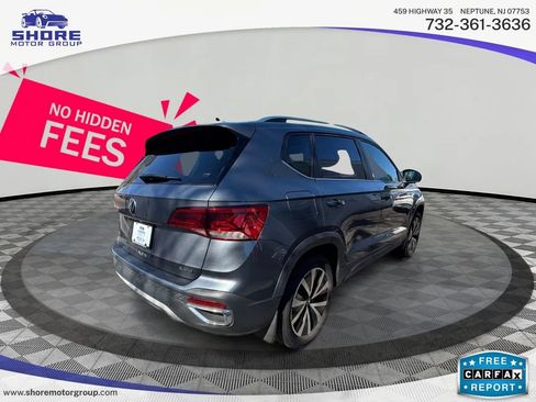 Used 2022 Volkswagen Taos SE image 6