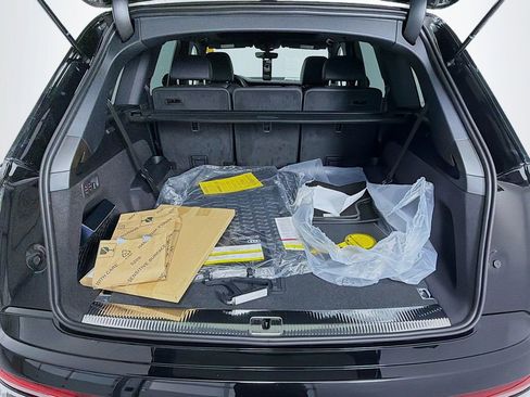 New 2026 Audi Q7 2.0T Premium image 29