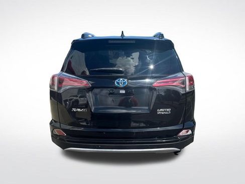 Used 2016 Toyota RAV4 Limited AWD/4WD image 4