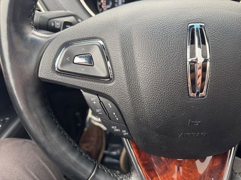 Used 2018 Lincoln MKX Reserve w/ Luxury Package image 29