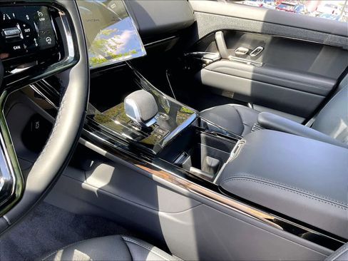New 2026 Land Rover Range Rover Sport Dynamic SE AWD/4WD image 10