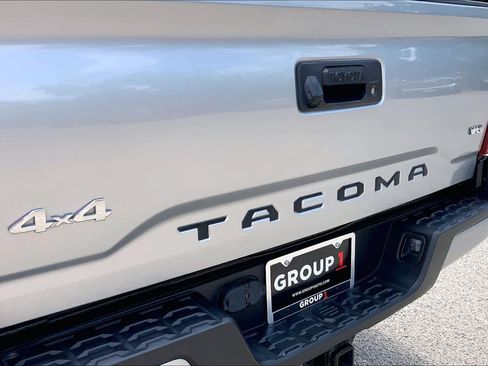 Used 2023 Toyota Tacoma SR AWD/4WD image 30