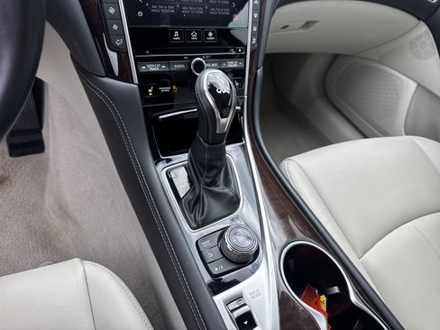 Used 2018 INFINITI Q50 Luxe w/ Essential Package (3.0T Luxe) image 30