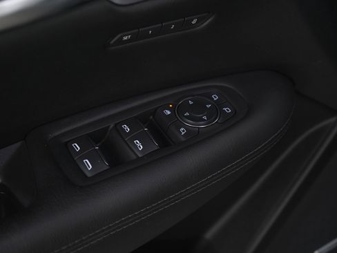 Used 2024 Cadillac XT5 Premium Luxury image 20